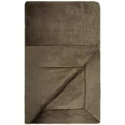 B&M Aspen Faux Fur Throw - Sage 9 B&M Aspen Faux Fur Throw - Sage -Home Accessories Store 388819 aspen faux fur throw sage