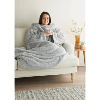 Home Essentials Teddy TV Blanket - Silver 7 Home Essentials Teddy TV Blanket - Silver - Image 5