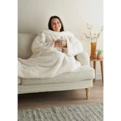 Home Essentials Teddy TV Blanket - Cream -Home Accessories Store 393427 home essentials teddy tv blanket cream