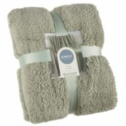B&M Simply Two Tone Teddy Throw - Sage