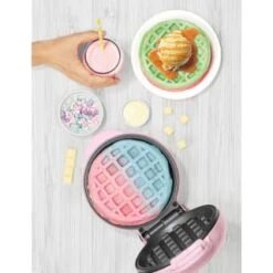 Giles & Posner Mini Waffle Maker -Home Accessories Store 395094 giles and posner waffle maker